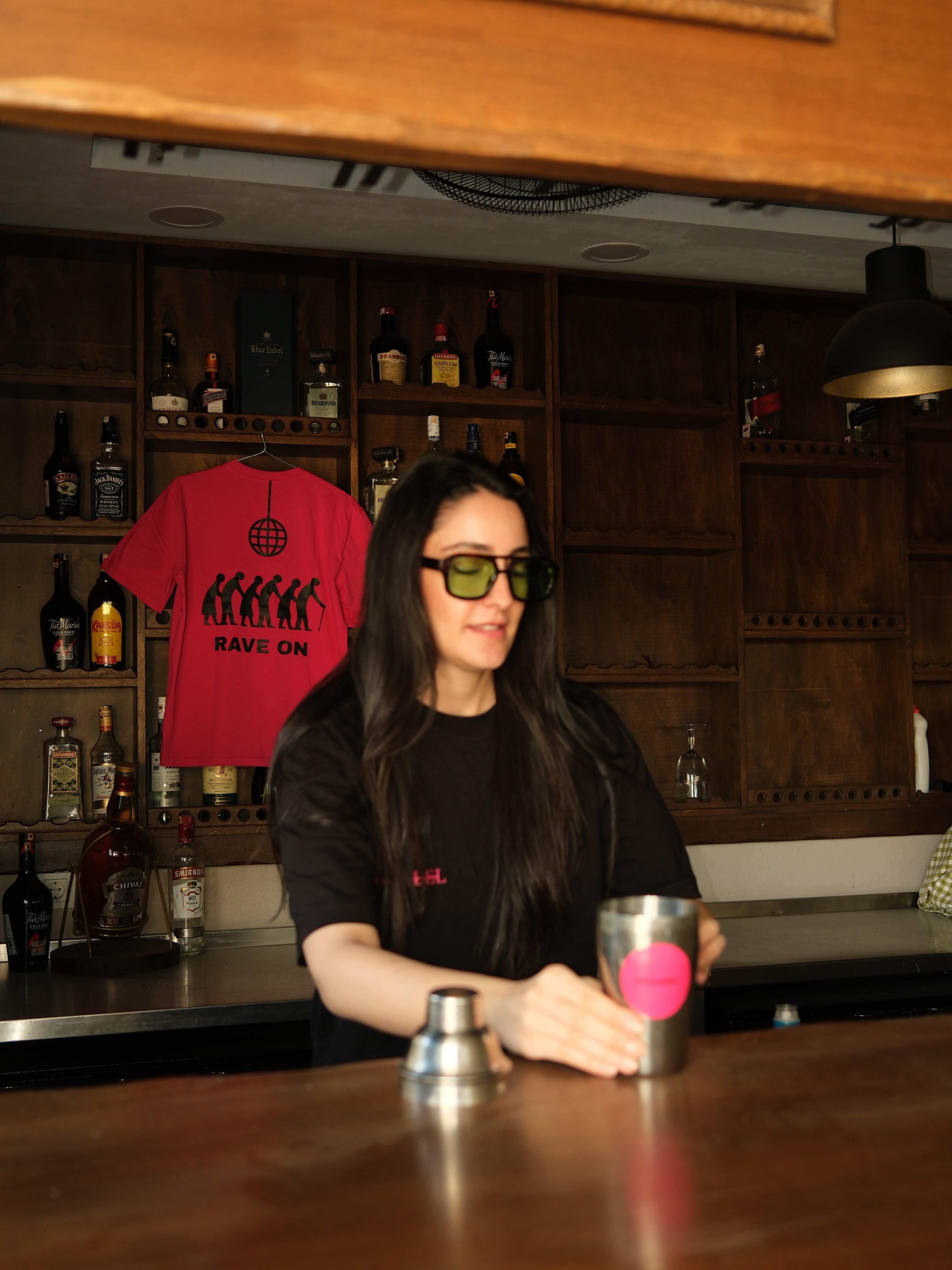 MUSIC COMMUNITY T-SHIRT